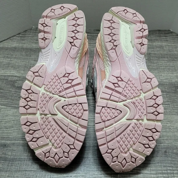 New Balance 1906NLN Pink Running Shoes Women's US W 5.5 - Picture 8 of 8